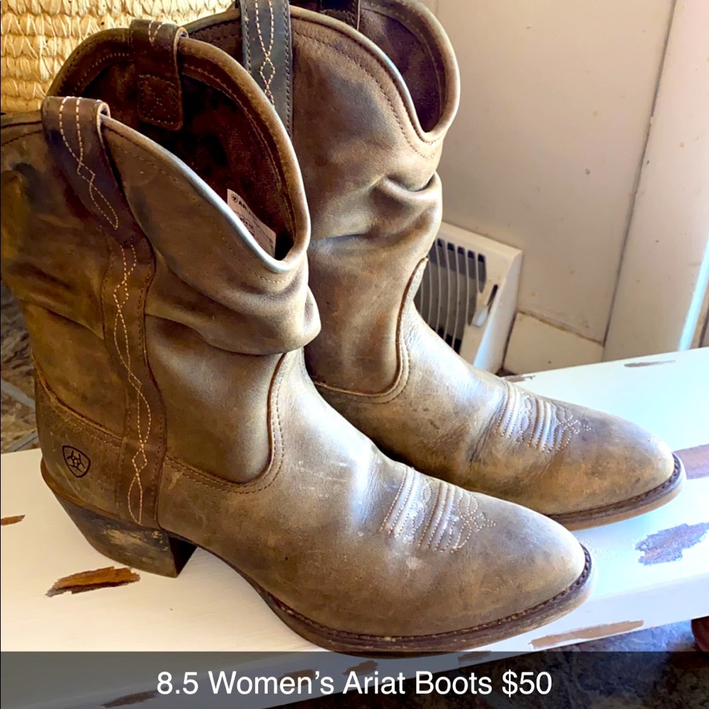 Women’s Ariat Western Style Boots